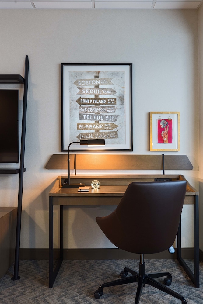 RENAISSANCE TOLEDO DOWNTOWN HOTEL 51/66