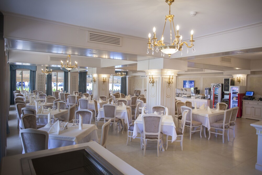 Hotel Sulina International 38/50