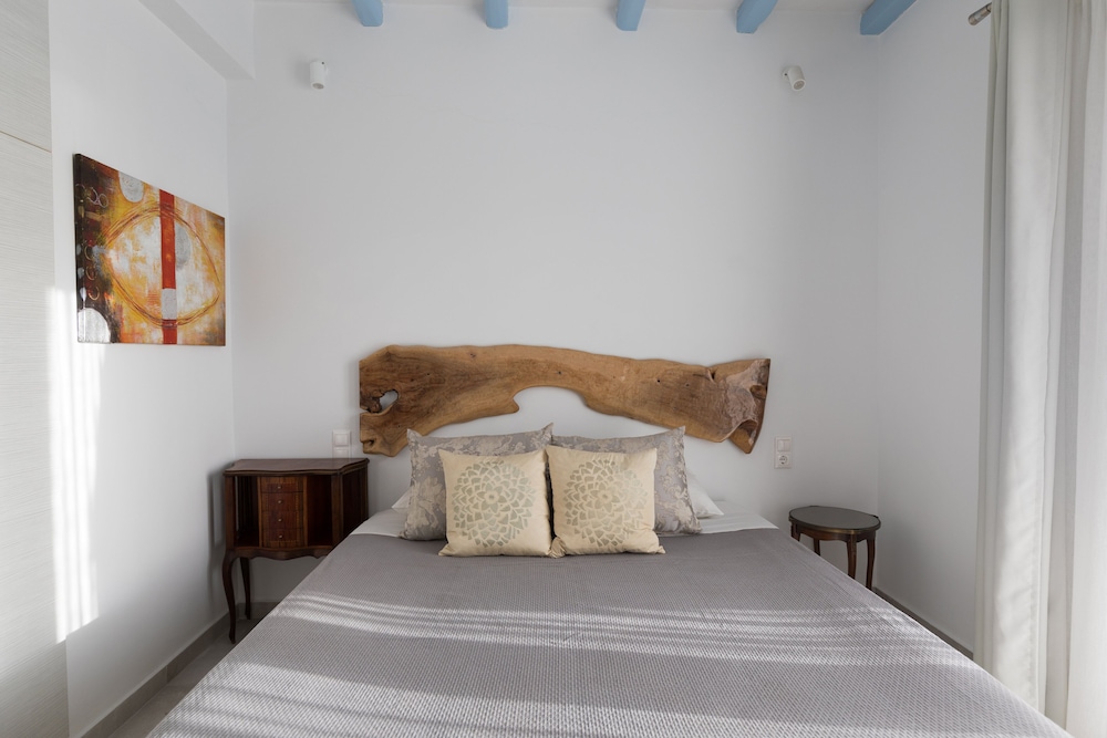 Superior, Suite, Queen Bed, Panoramic Sea View, Indoor Jetted Tub
