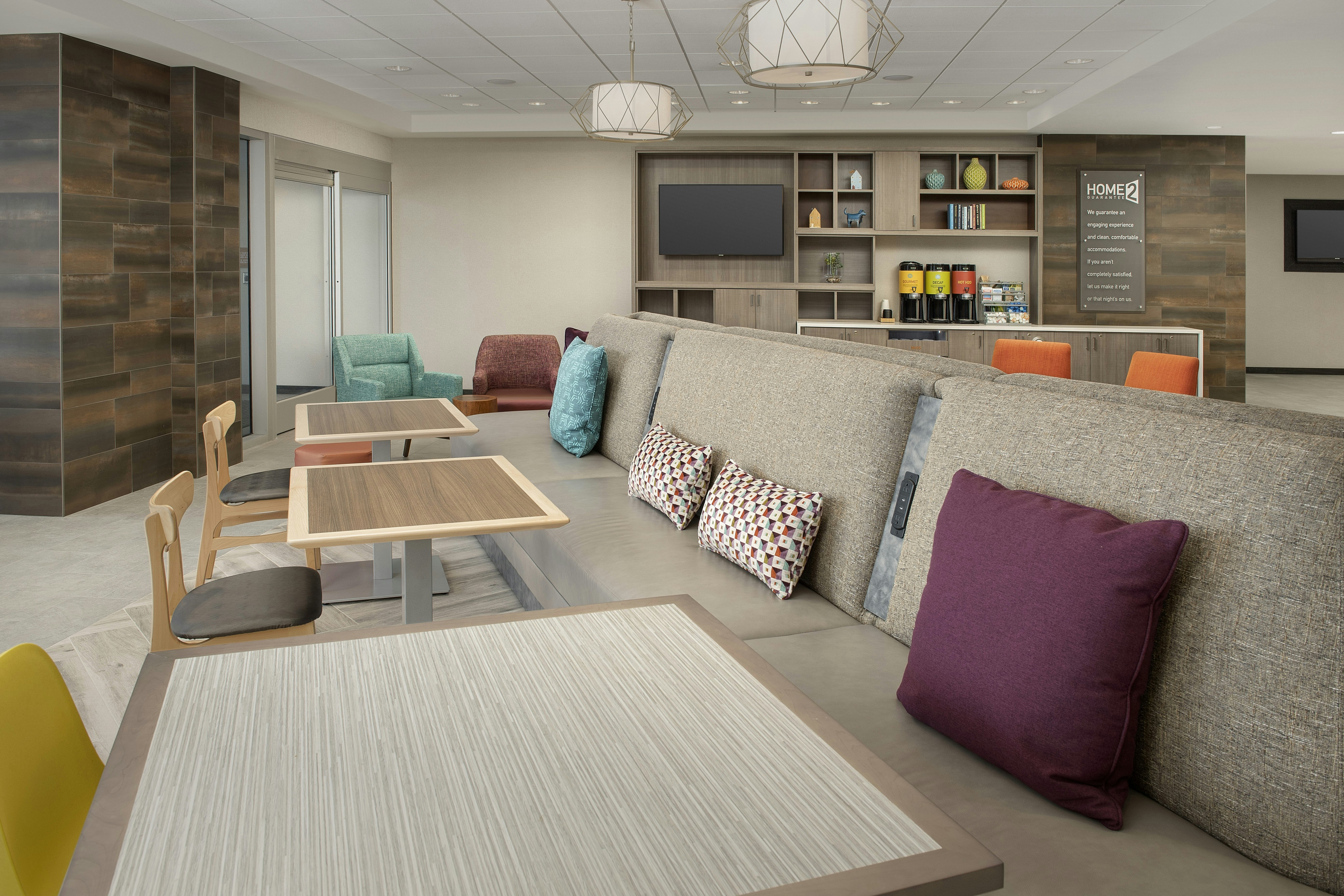 Home2 Suites by Hilton Fort Myers Airport 23/42