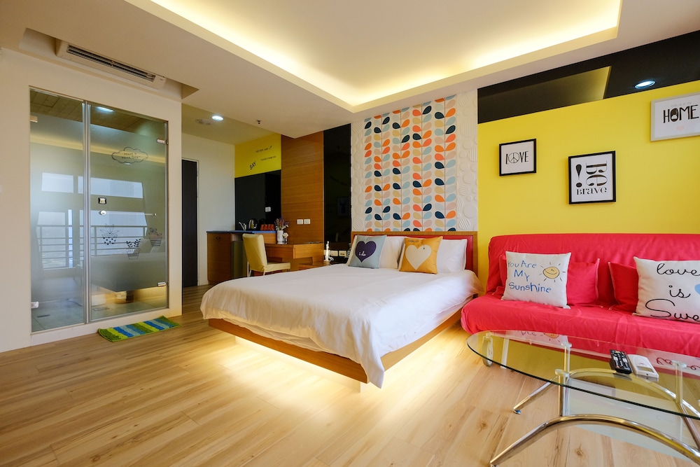 Color Fun Inn 16/60