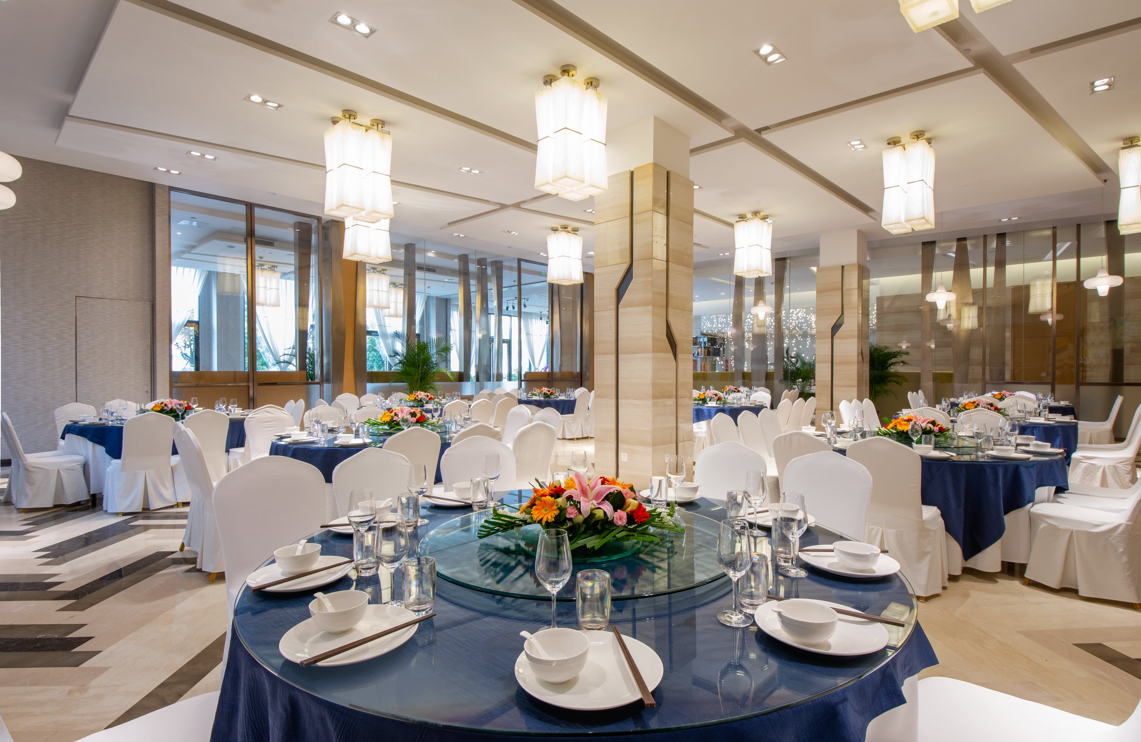 Holiday Inn Express Chengdu Huanhuaxi 48/67