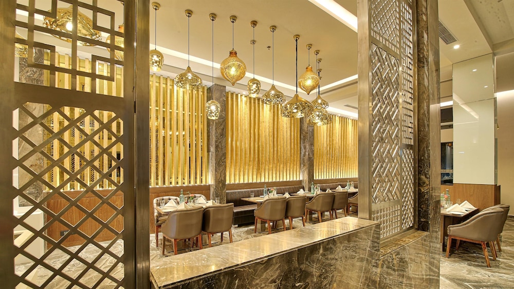 Golden Tulip Essential Jaipur 5/43