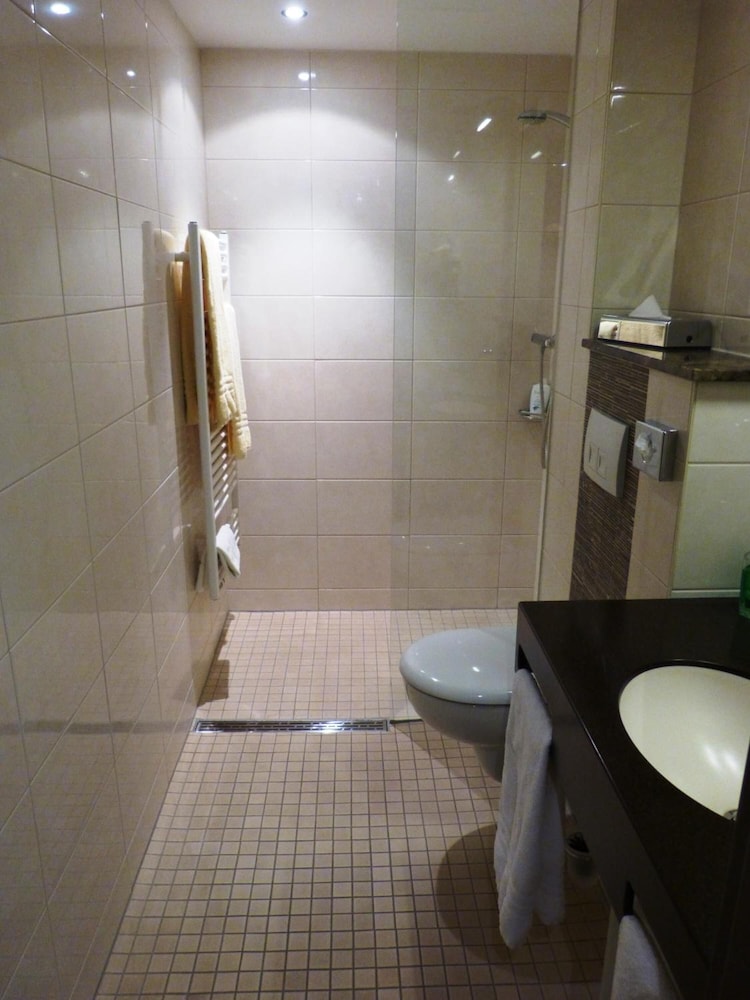 Hotel Evering 43/47