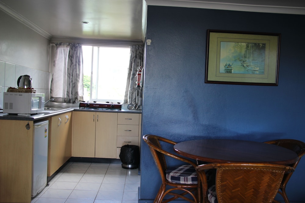 Capricorn International Hotel 37/51