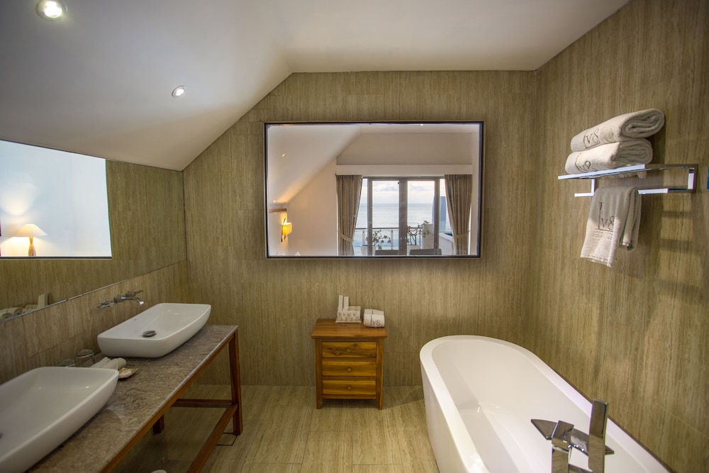 Lv8 Resort Hotel 46/72
