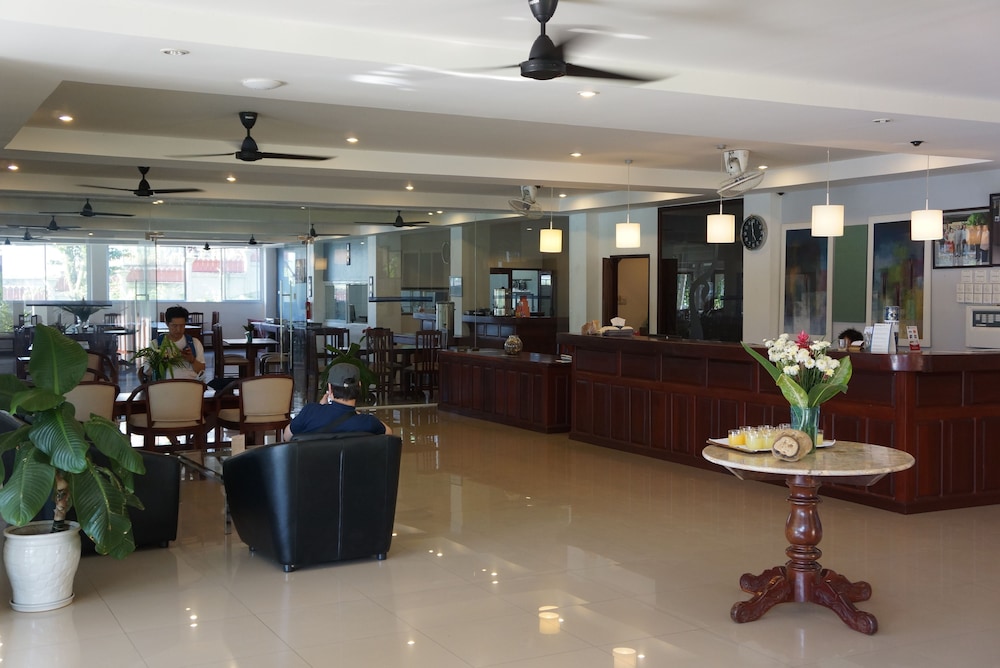 Silver Naga Hotel 6/58