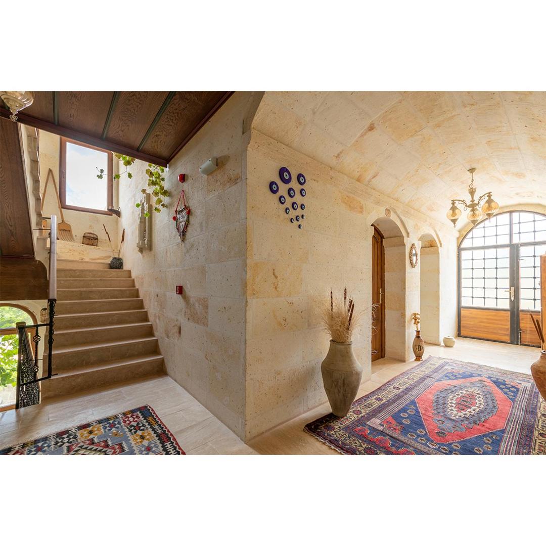 Esens Stone House 8/23