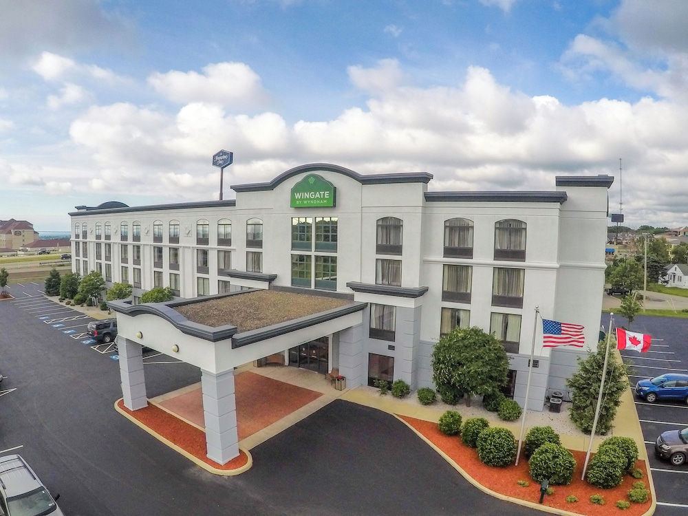 Wingate by Wyndham Erie 4/53