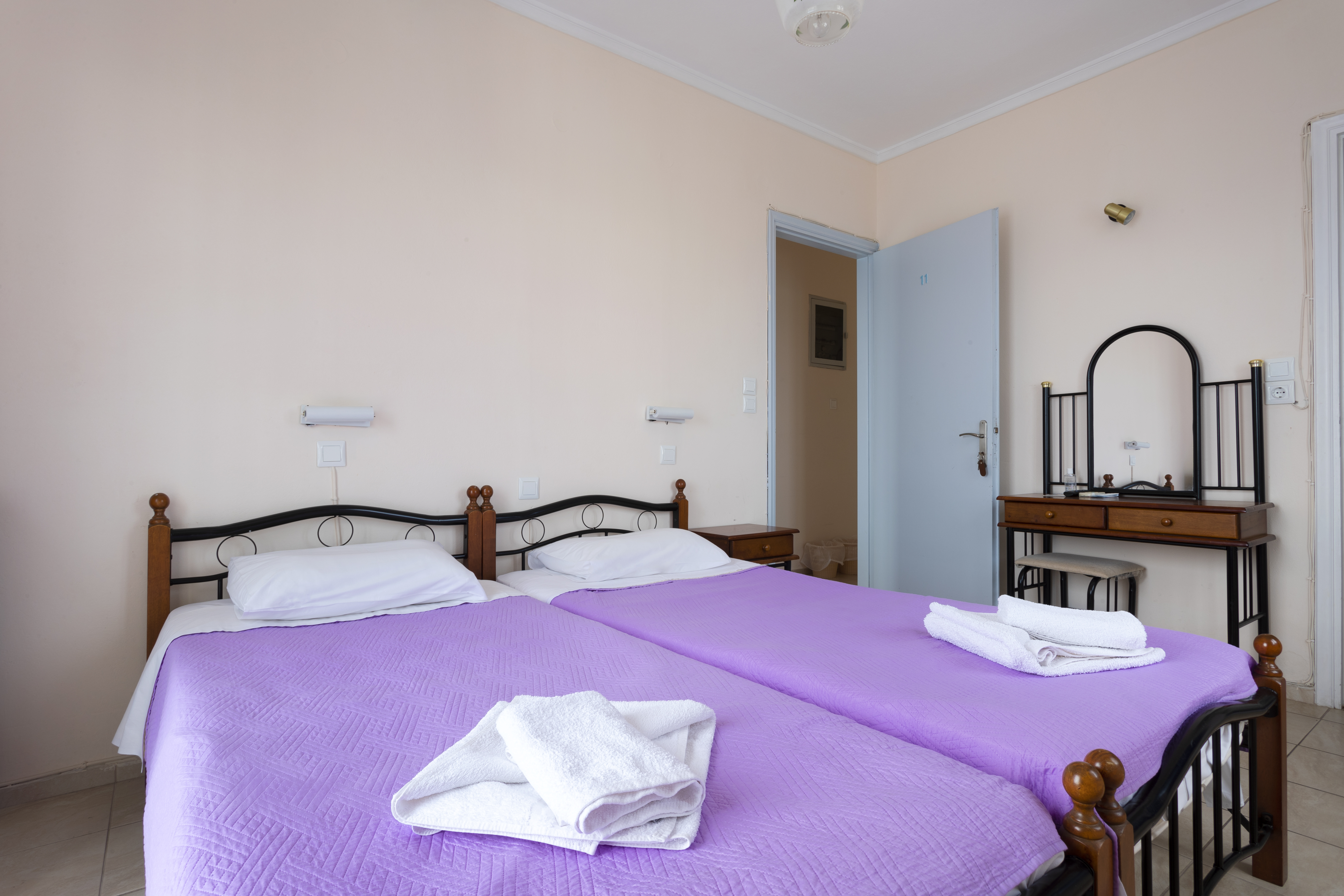 STELIOS HOTEL 7/11