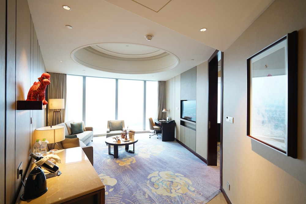 Shangri-la Hotel, Yiwu 60/75