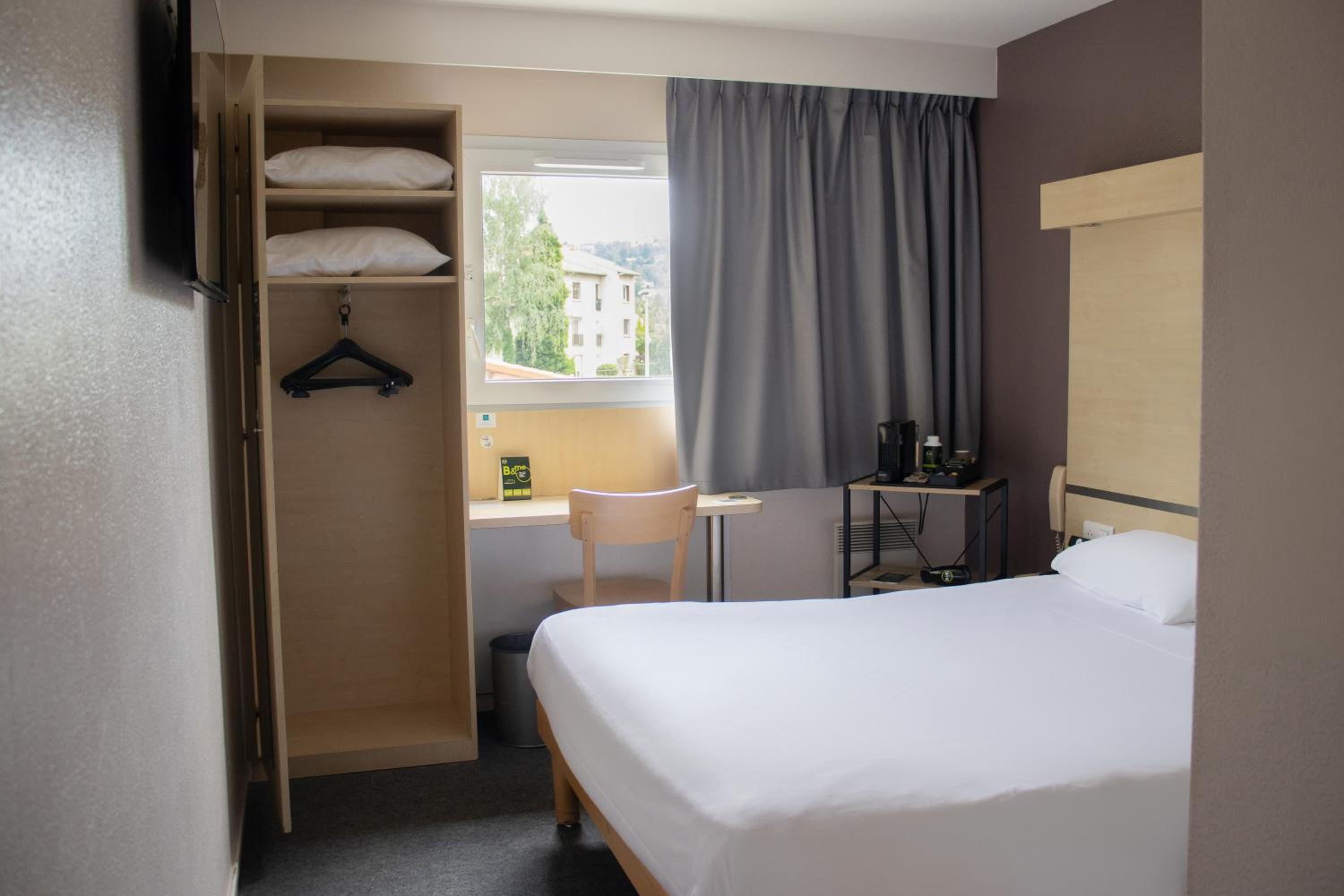 غرفة سوبيريور بسرير مزدوج، B&B Hotel Le Puy-En-Velay 2/5