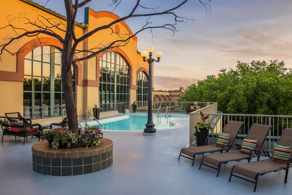 Temple Gardens Hotel Spa 55/57