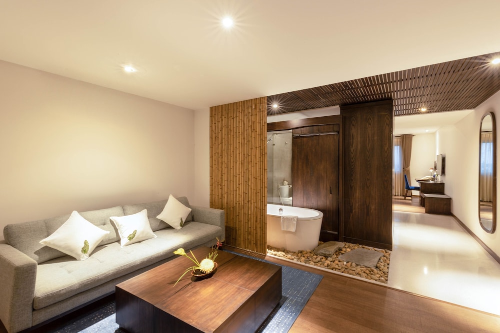 Cochin Zen Hotel 44/70