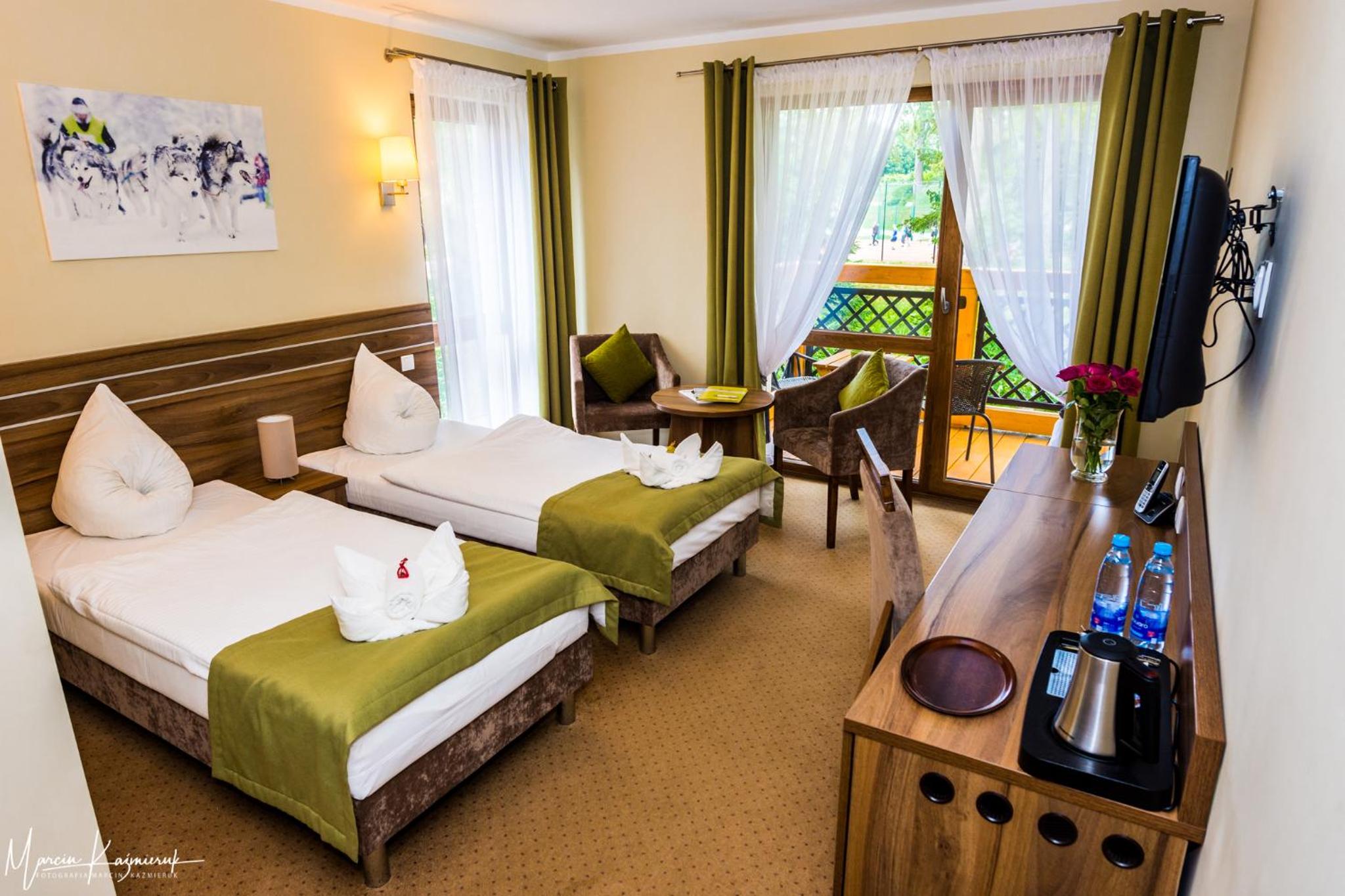Room, Twin Beds, Balcony or Terrace