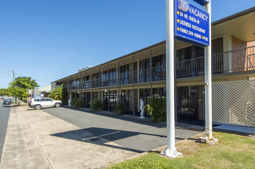 Mid City Motor Inn 48/64