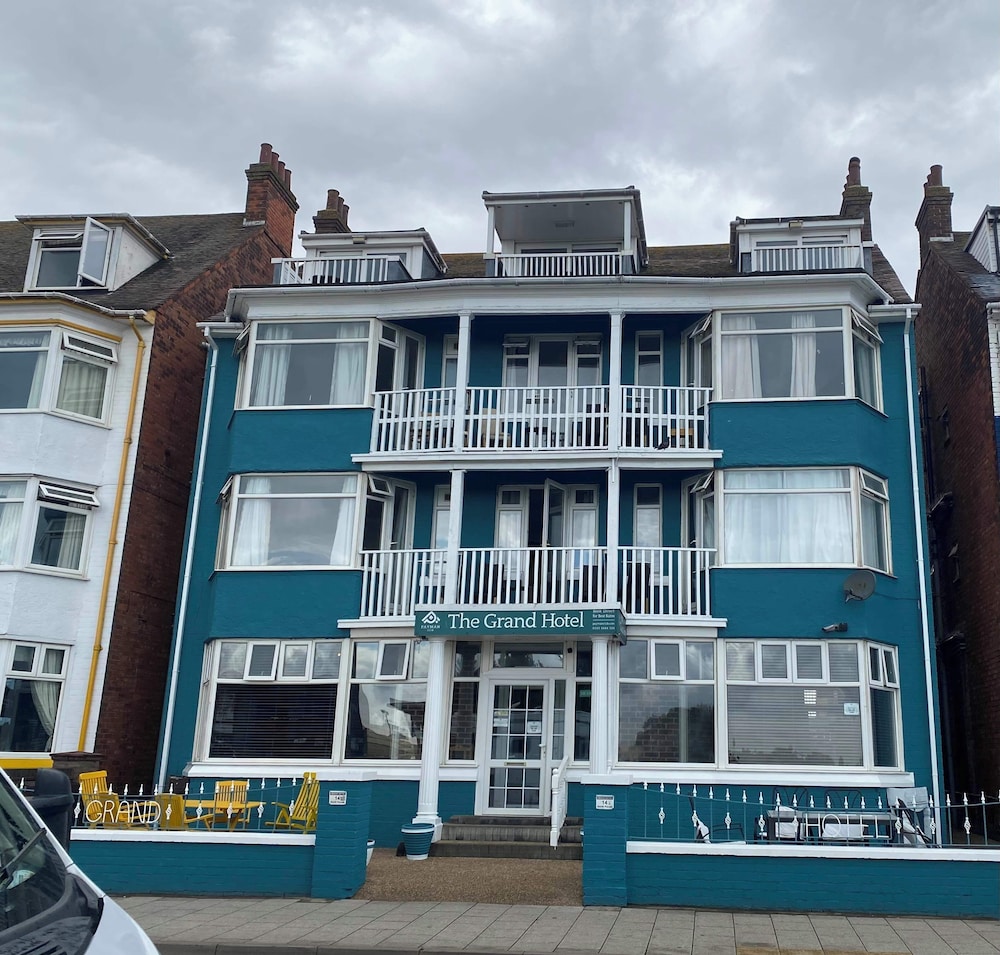 The Grand Hotel 1/50