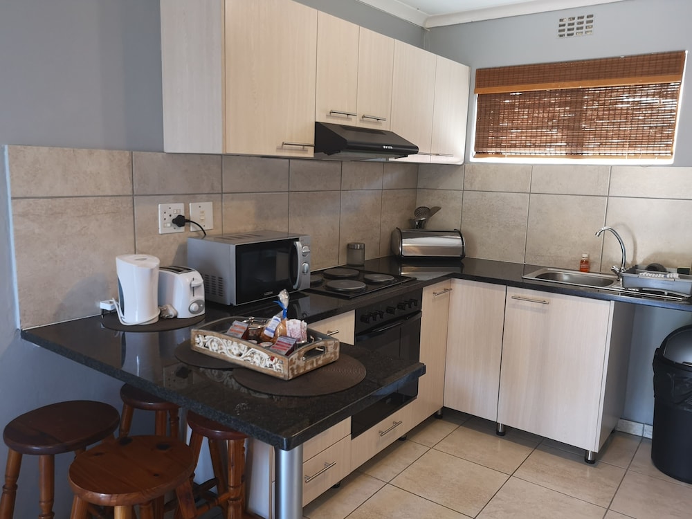 Smithland Guest Apartments 29/50