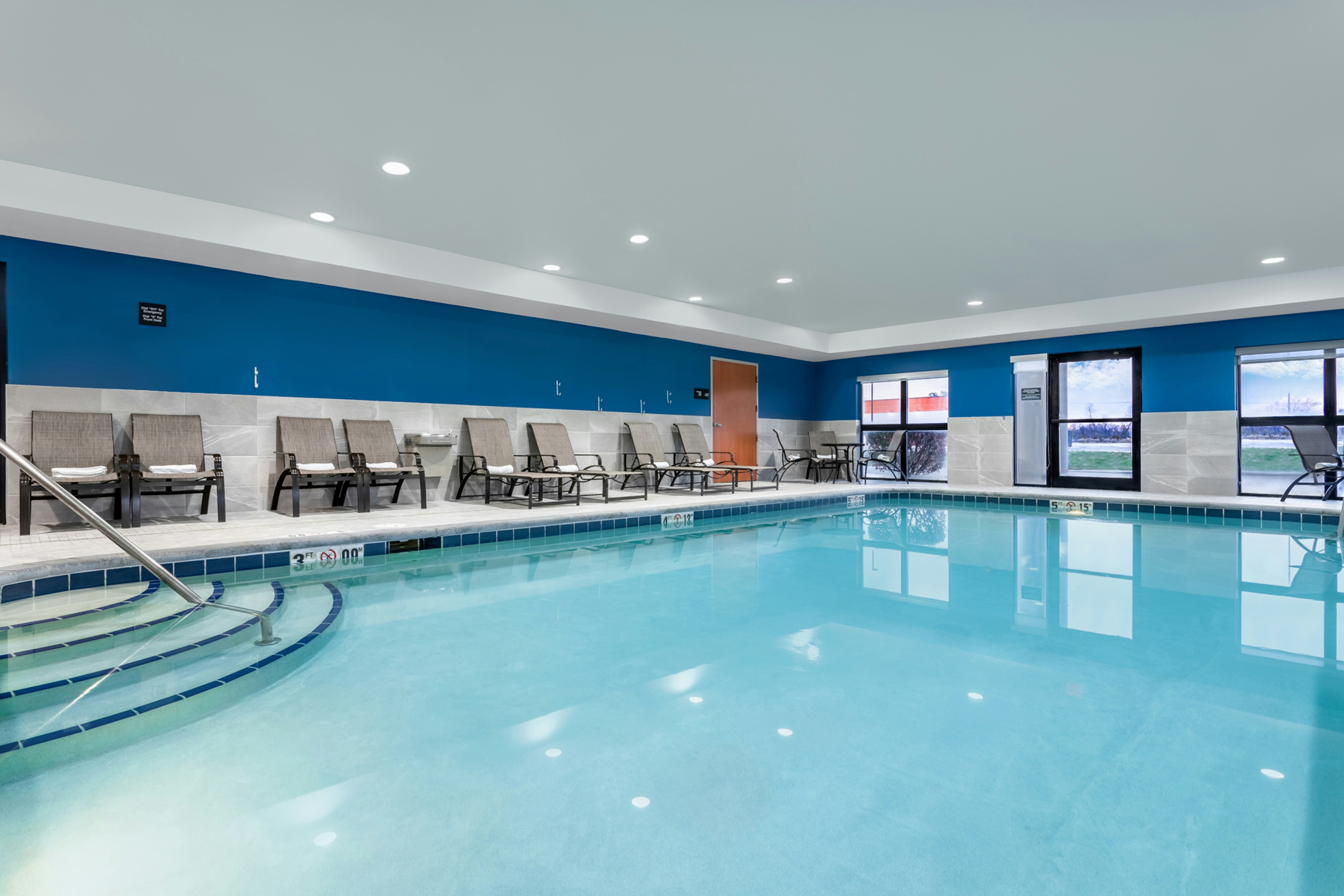 Hampton Inn Suites Richmond 22/50
