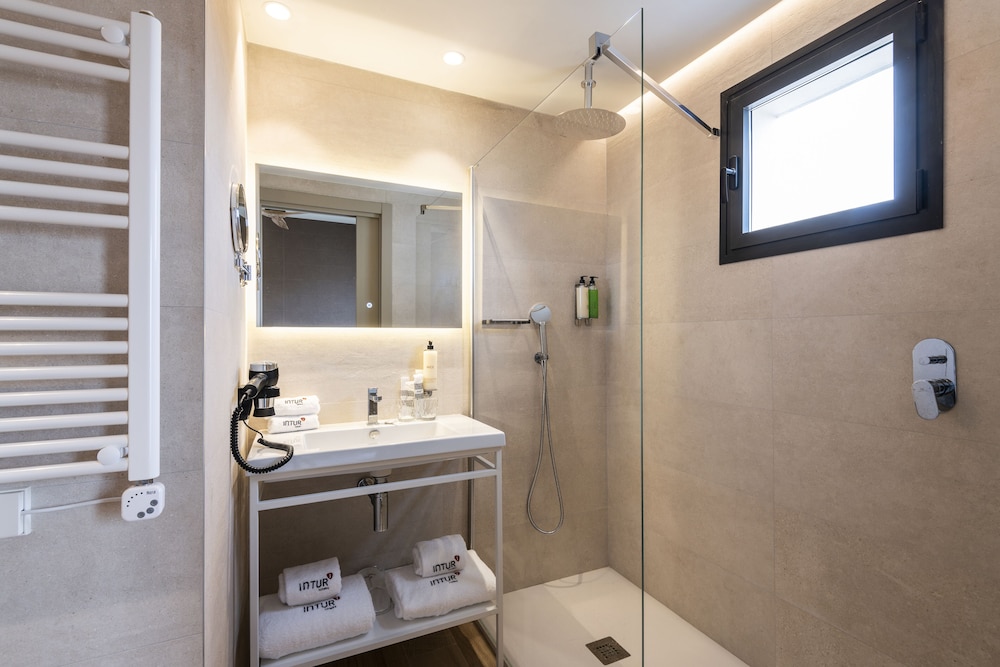 Intelier Core Suites Valencia 42/45