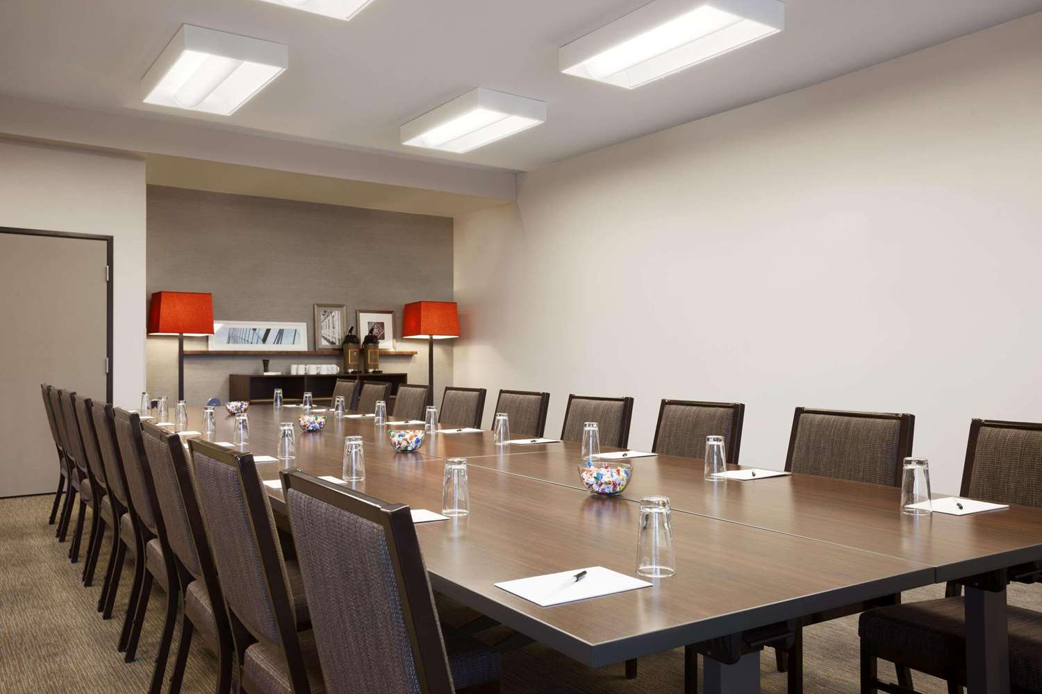 Country Inn & Suites by Radisson, Merrillville IN 28/35