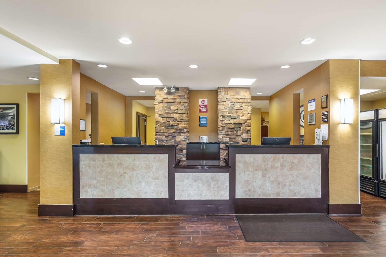 Best Western Plus University Park Inn & Suites 4/23