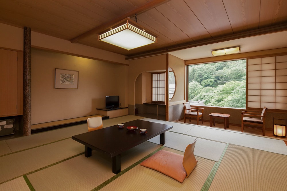 SHIMA GRAND HOTEL 23/43