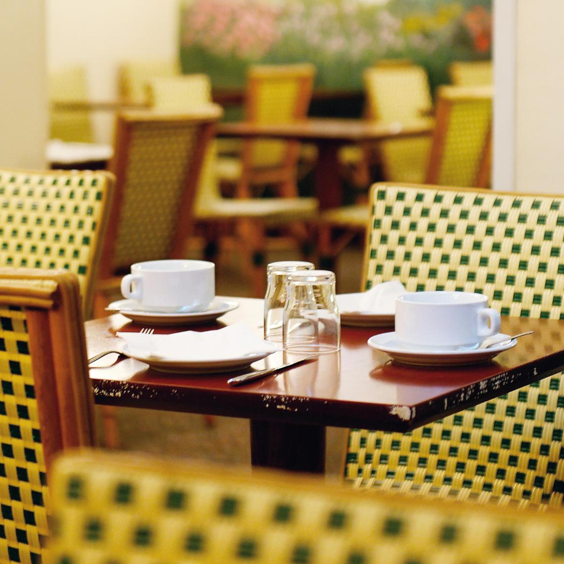 NEW HOTEL SAINT LAZARE 33/45