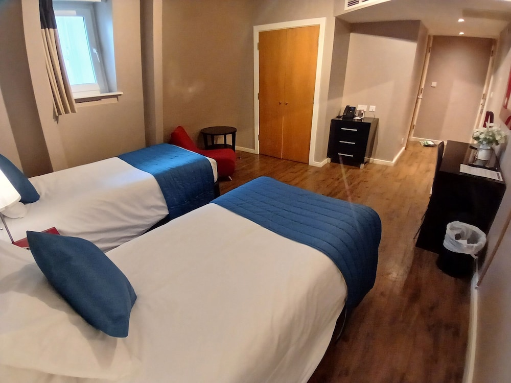 Room at The Royal Hotel Cardiff, CARDIFF