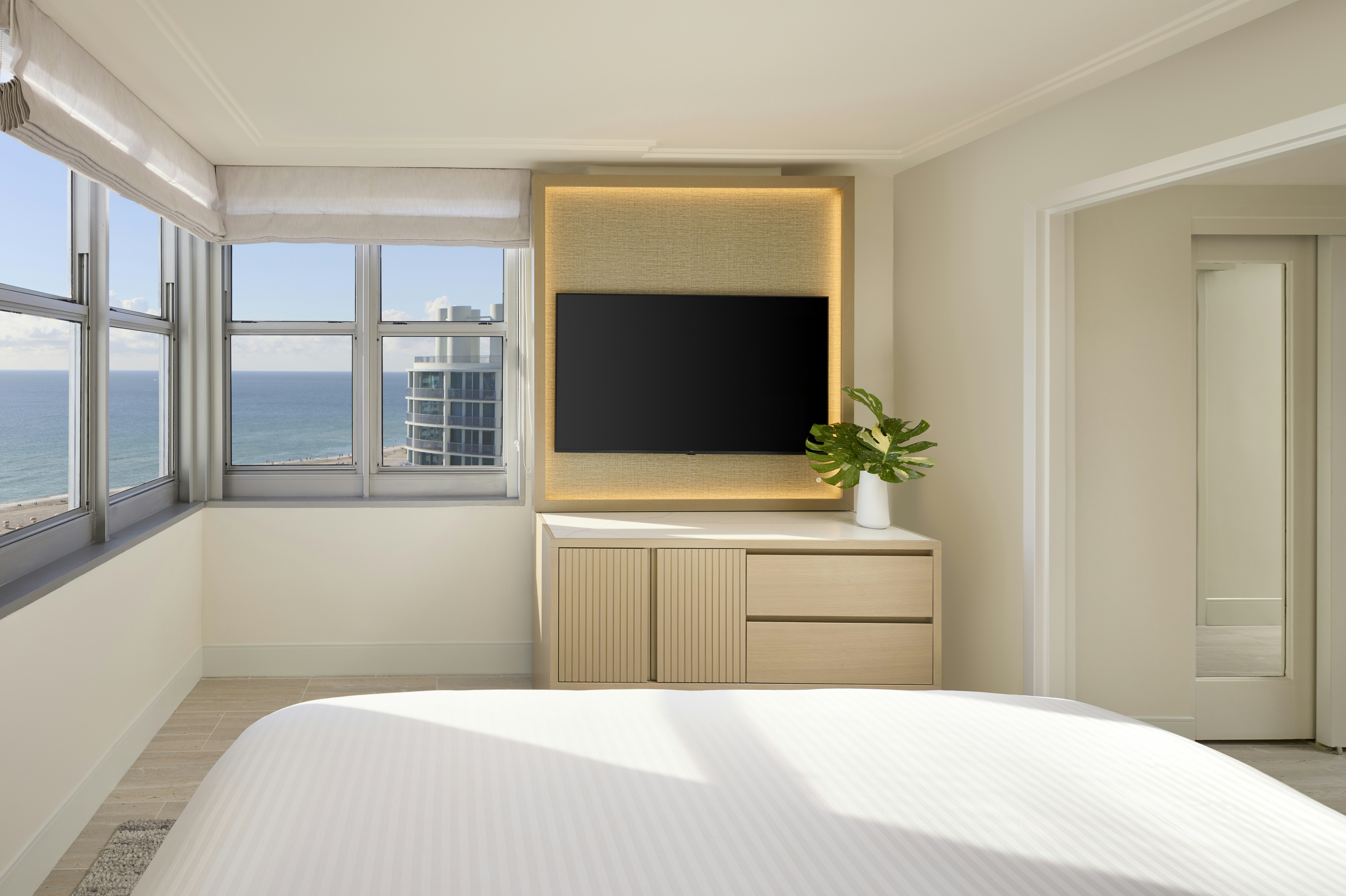 Loews Miami Beach Hotel – South Beach 26/78