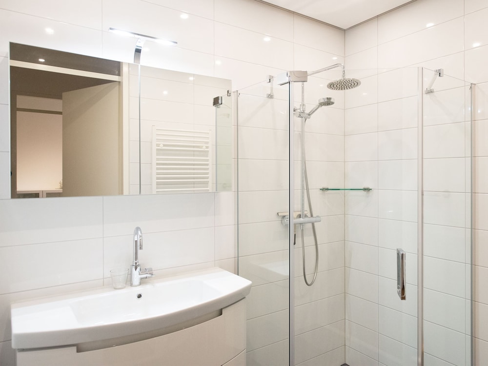 BizStay Harbour Scheveningen Apartments 50/50