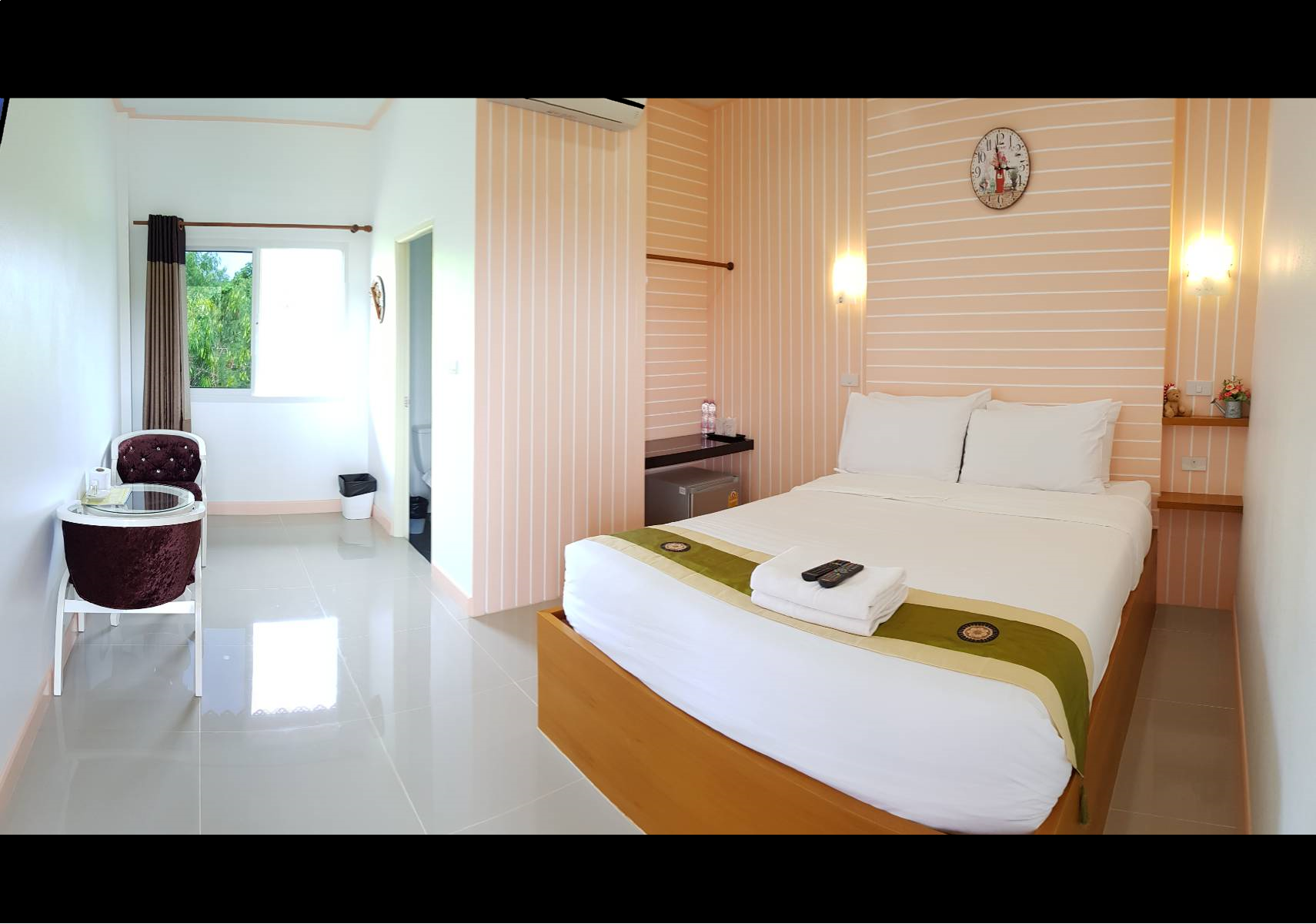 The Aam Resort Bang Sa-Re 13/28