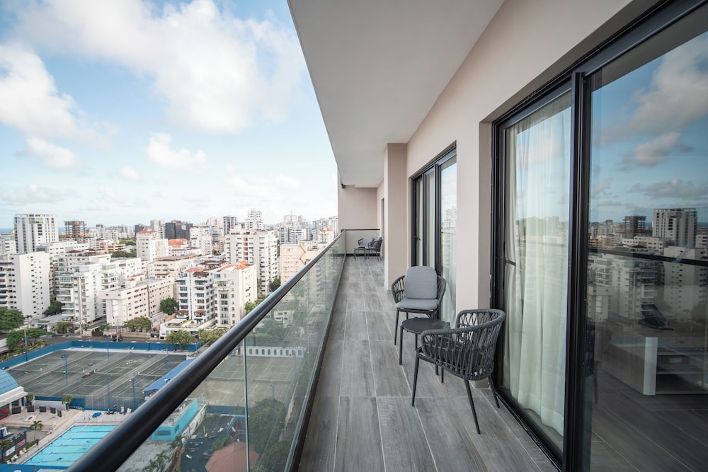 Aston Rubi City Suites 34/51