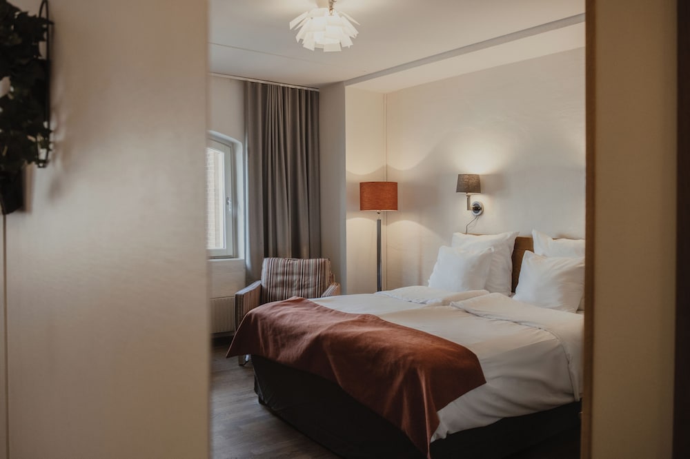 Home Hotel Magasinet 17/50