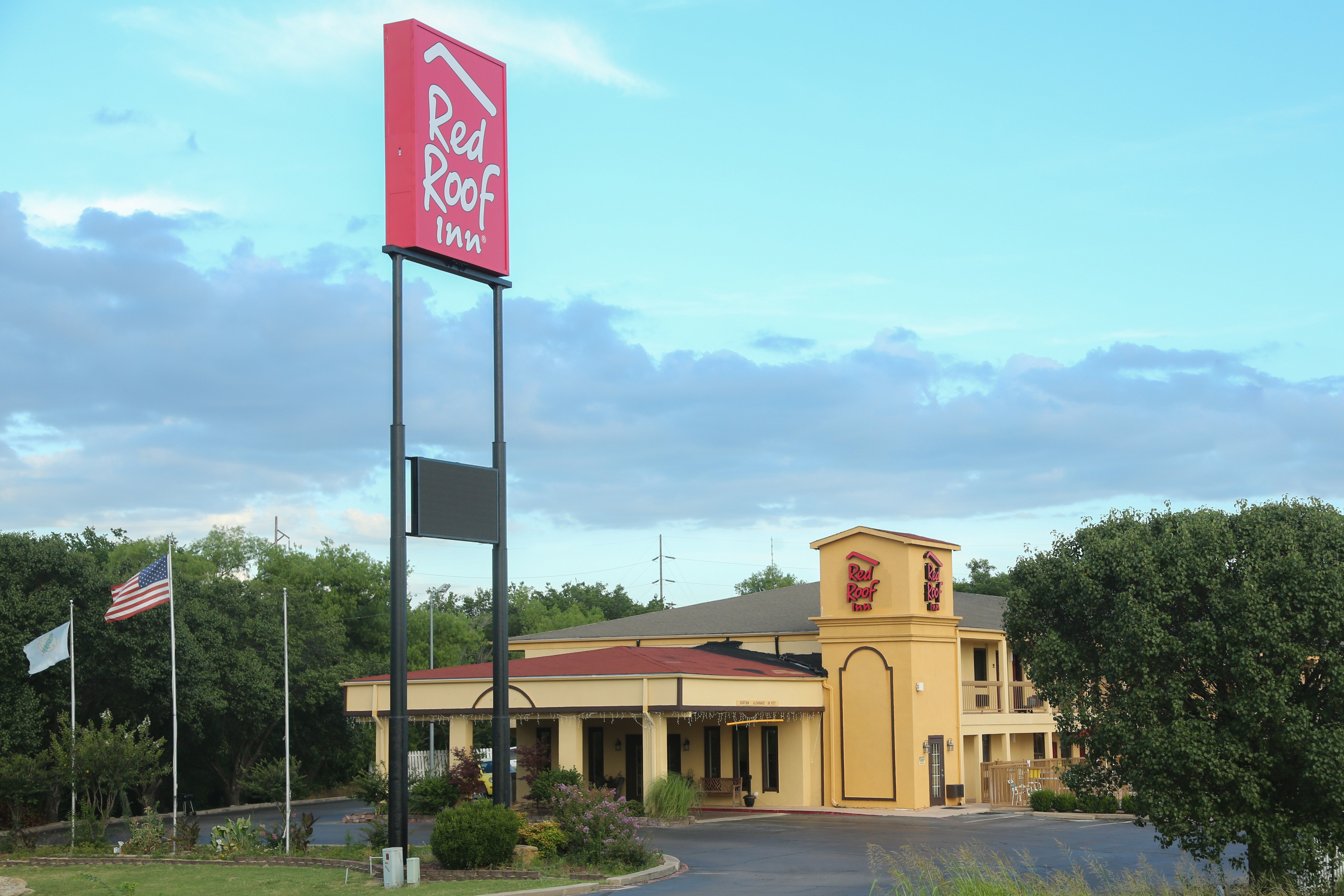 Red Roof Inn Ardmore 4/36