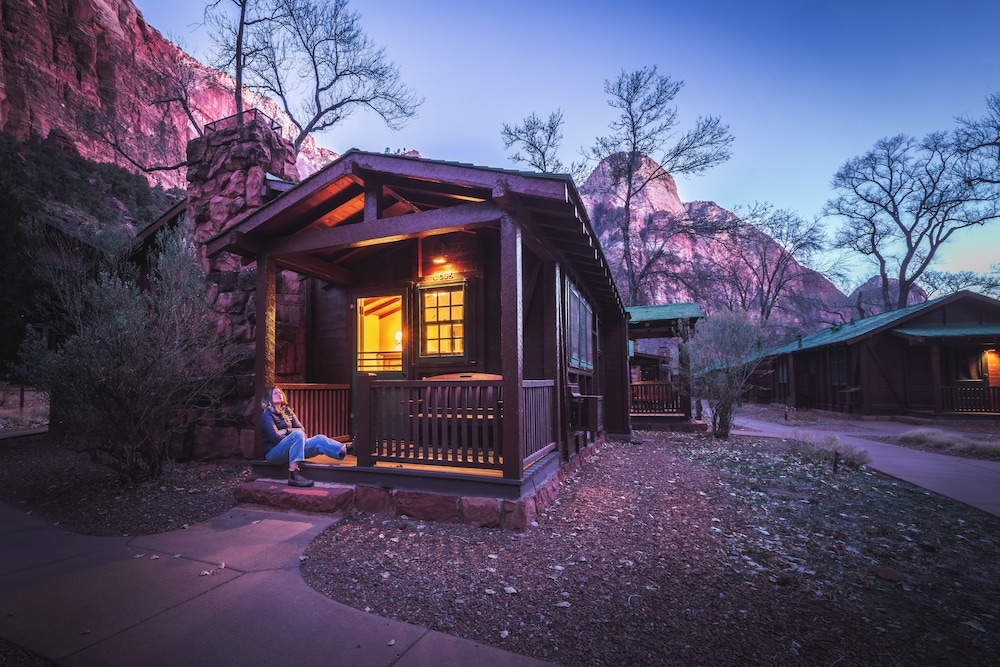 Zion Lodge Inside The Park 3/41