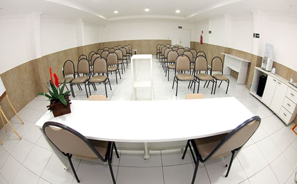 Sandrin Praia Hotel 42/50
