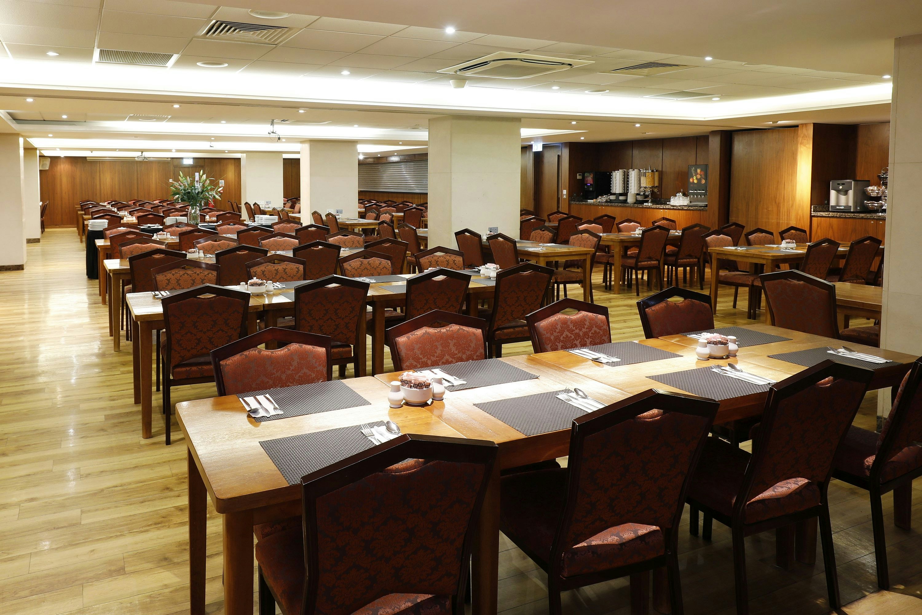 Central Park Hotel 38/49