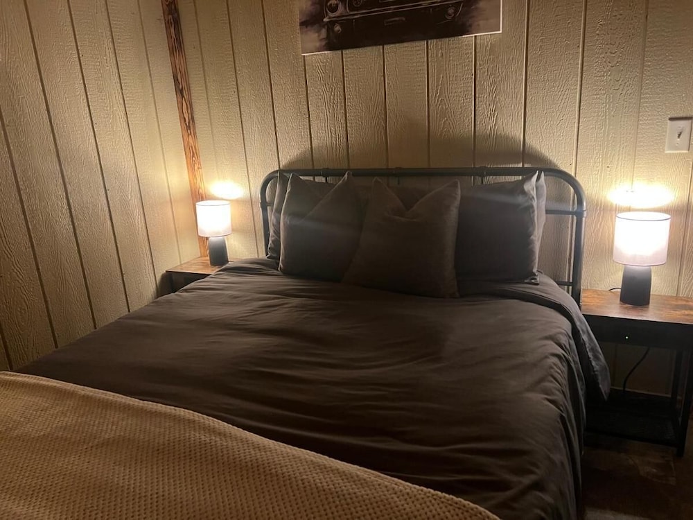 Ozark Village Resort 18/67