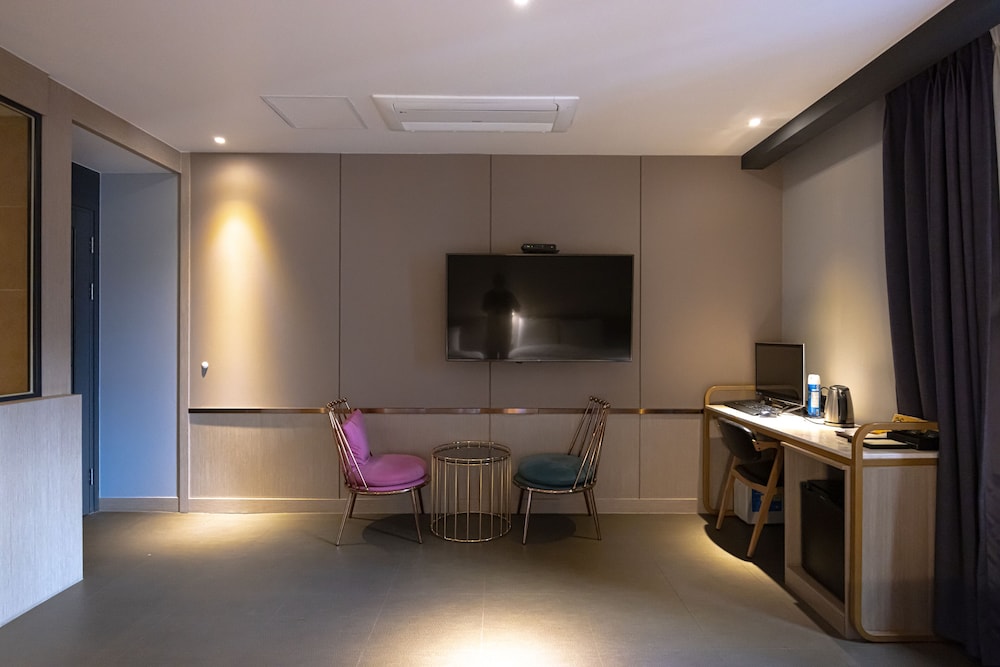 Hound Hotel Seomyeon-Bumcheon 42/50
