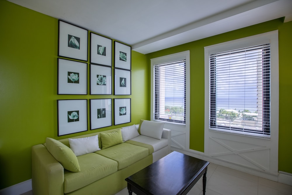 Royal Orchid Guam Hotel 31/50