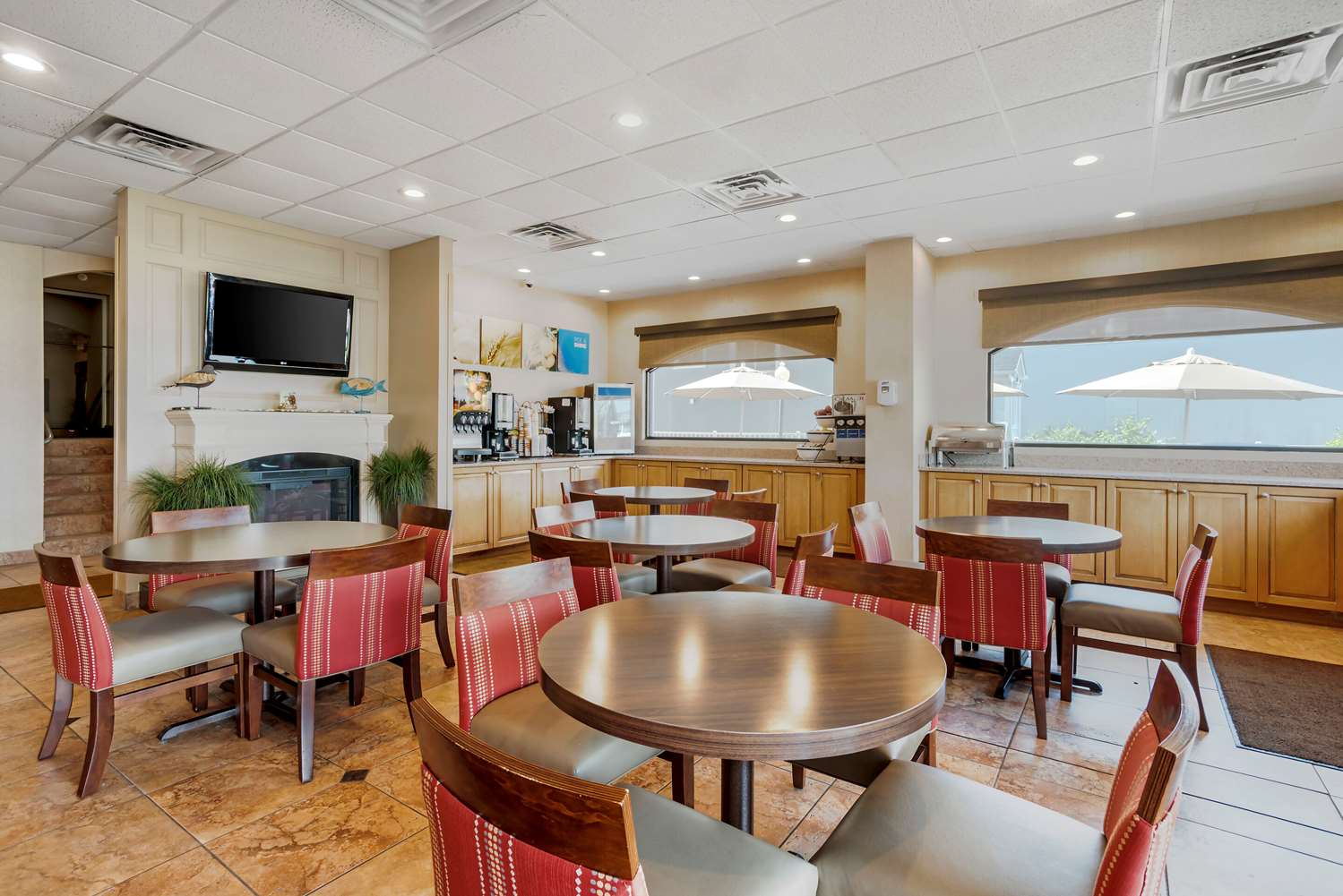 Comfort Inn Boardwalk 50/60