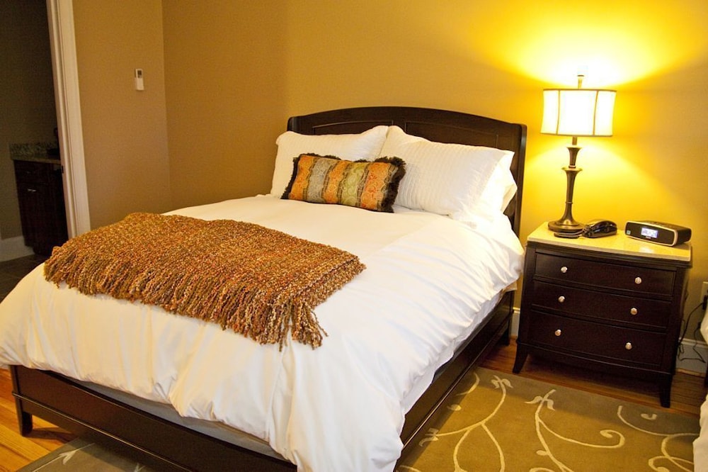 The Bleckley Inn 23/50