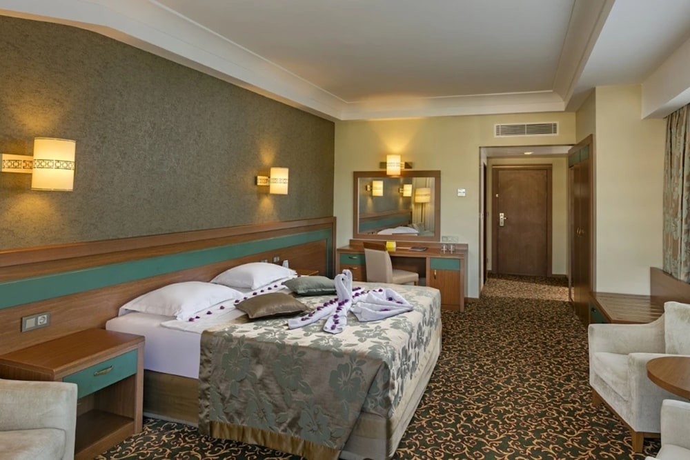 Ozkaymak Select Resort Hotel 20/50