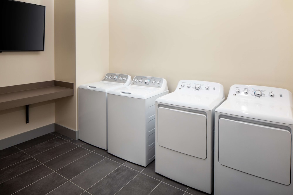 Hyatt House Tallahassee Capitol - University 25/28