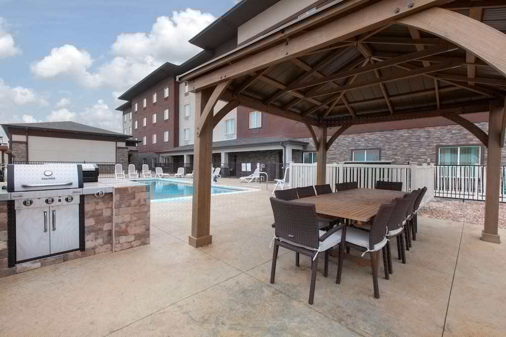 Hawthorn Suites By Wyndham Odessa 9/17