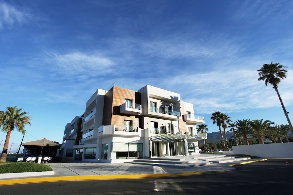 Elite City Resort 2/60