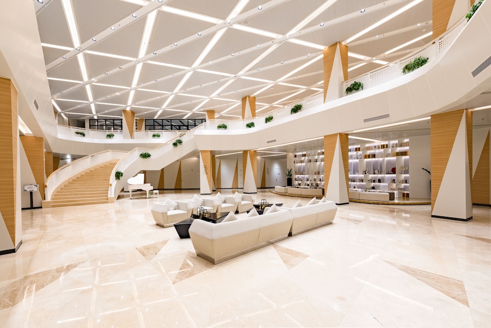 The Mulian PaZhou International Exhibition Center 6/66