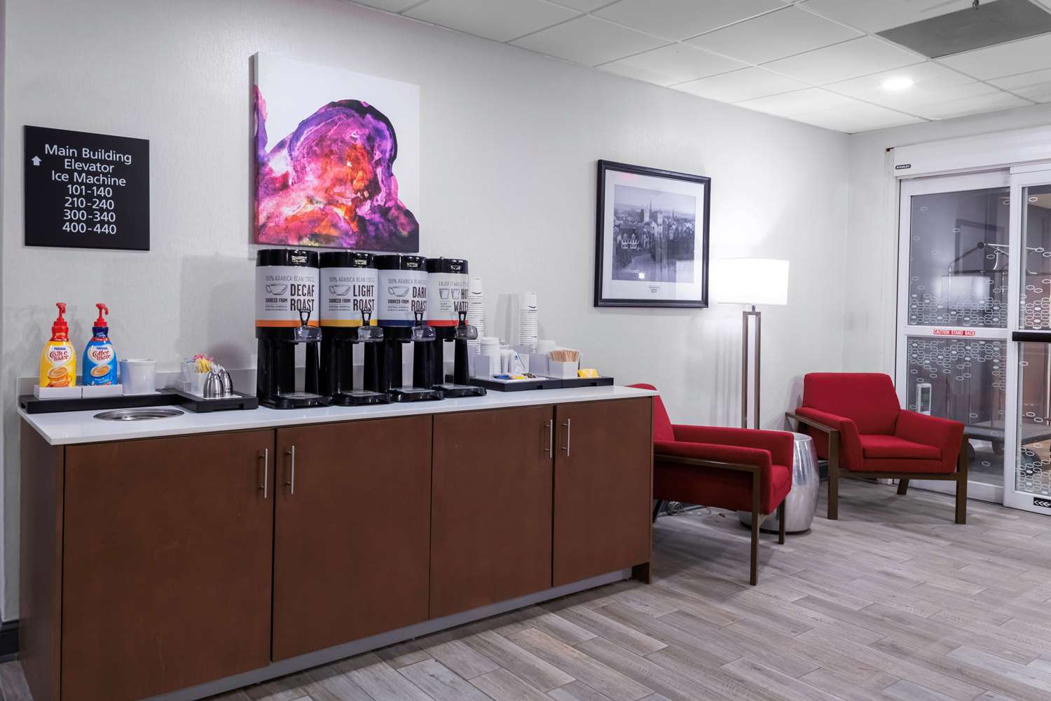 Hampton Inn By Hilton Concord/Bow 7/24