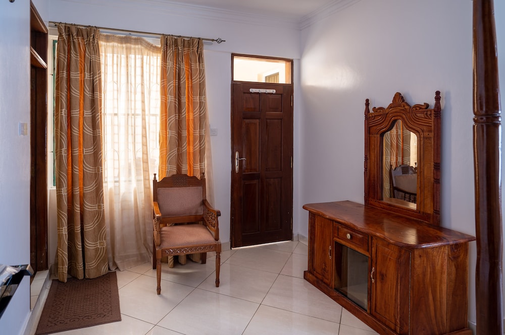 Nyali Villa 25/40